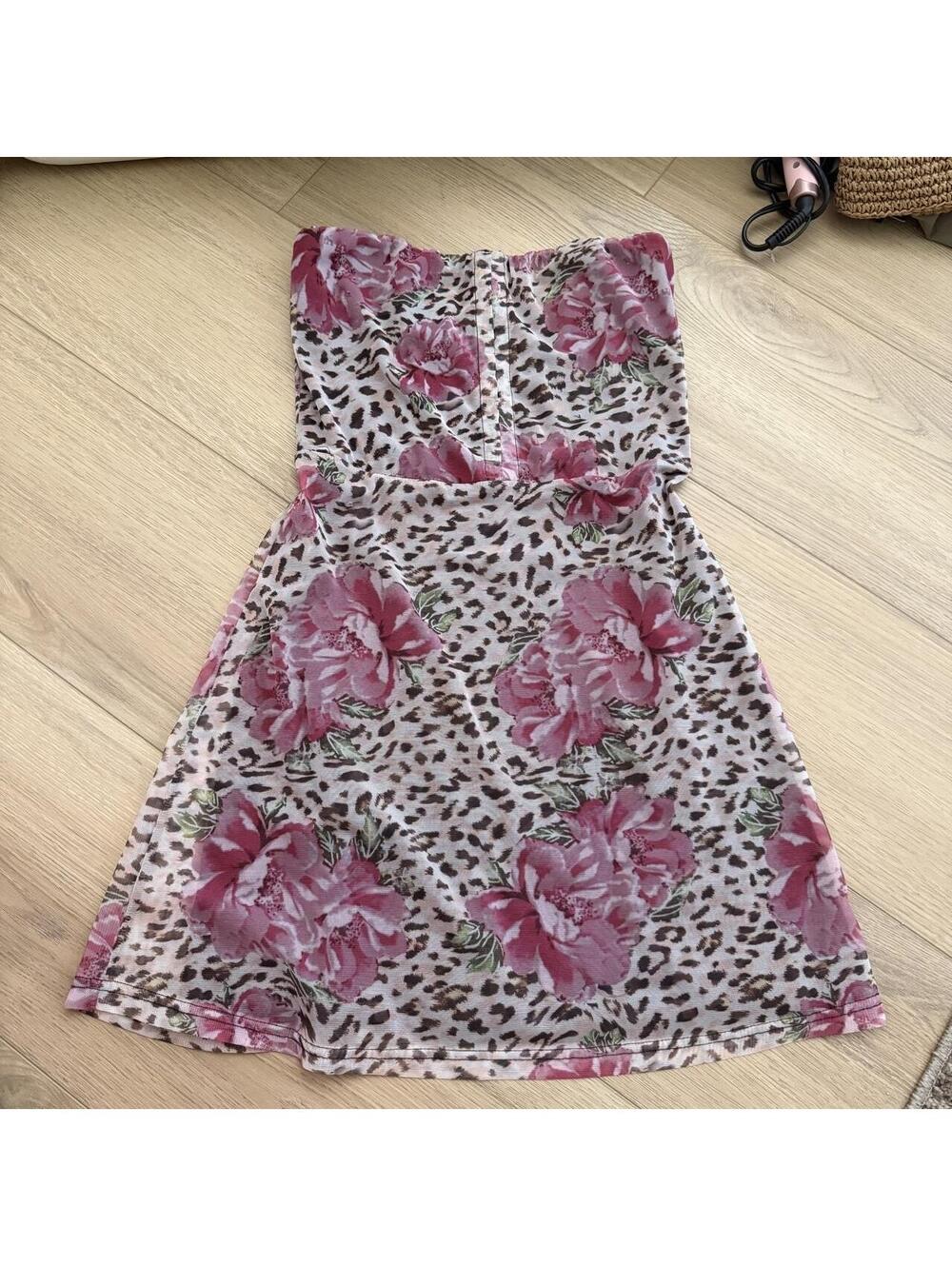 Princess Polly leopard print floral dress Size 2